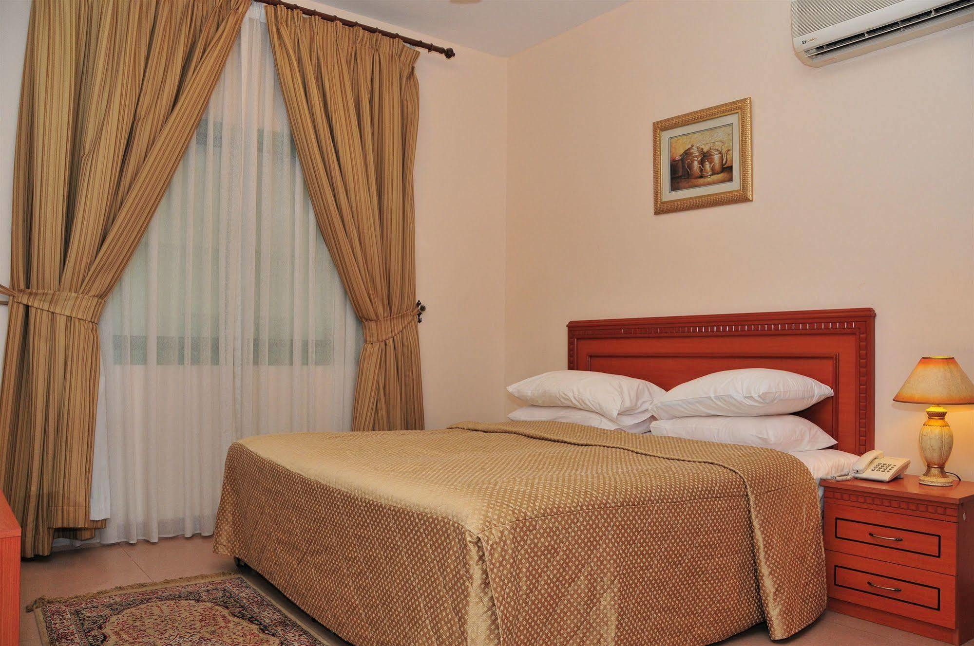 Safeer Plaza Hotel Μουσκάτ Δωμάτιο φωτογραφία